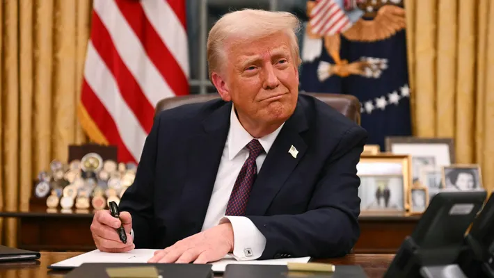 Pesan Yang Disampaikan Trump Kepada Negara Lain Dengan Mengenakan Tarif 125%