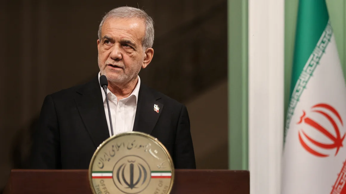 iran-teguh-melanjutkan-negosiasi-nuklir-meski-dihadang-ancaman-trump