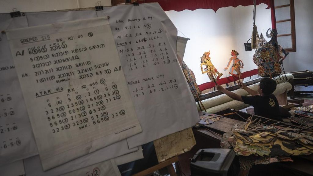 Melestarikan Budaya: Antusiasme Anak-Anak dalam Latihan Dalang Cilik dan Karawitan di Semarang