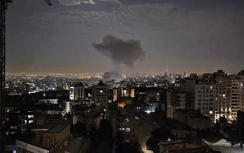Konflik Timur Tengah Iran Balas Dengan Rudal dan Drone